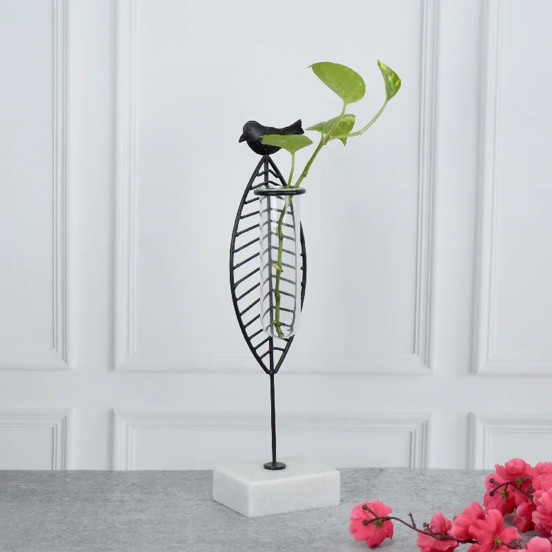 Avian Black Leaf Bud Vase Planter