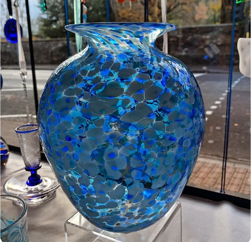 Large 'Wisdom' Glass Vase