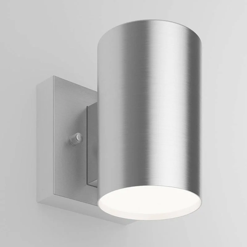 OUT-WTC Walton 1-lt 6" LED Outdoor Wall Light, CCT