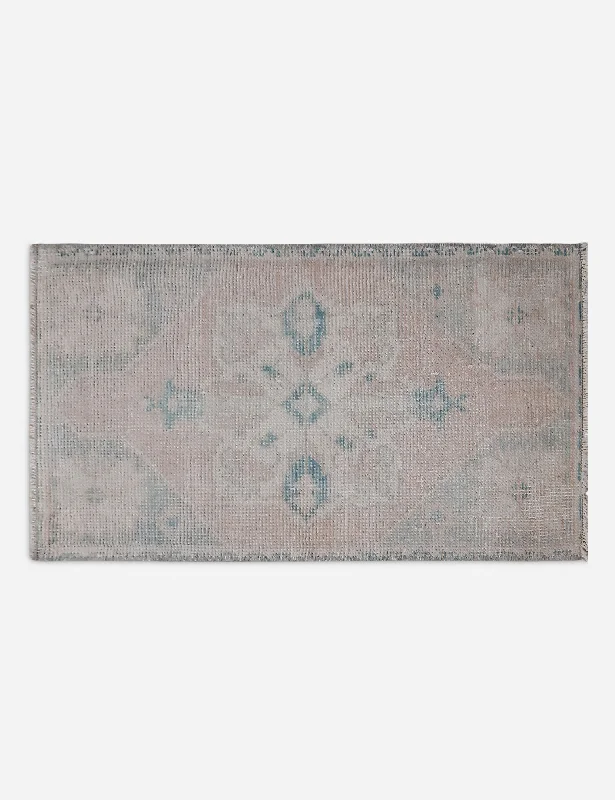 Vintage Turkish Hand-Knotted Wool Mini Rug No. 284, 1'4" x 2'7"