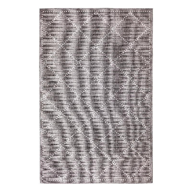 Indoor/Outdoor Diamonds Rug, 39" x 59"