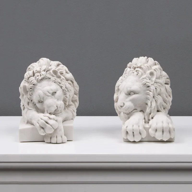 Canova Lion Bookends in Pair