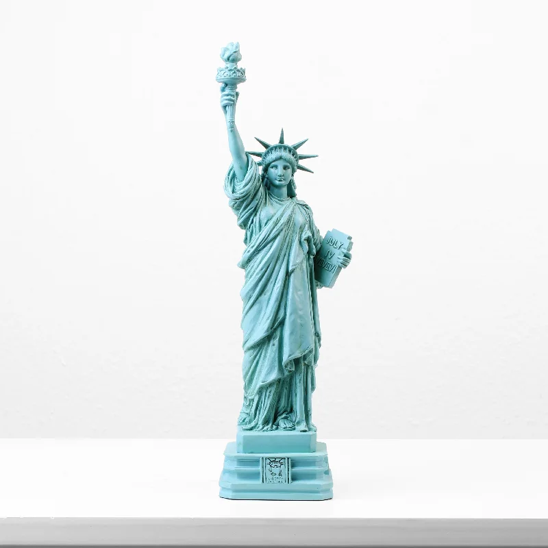 Statue of Liberty (Green Sculpture)